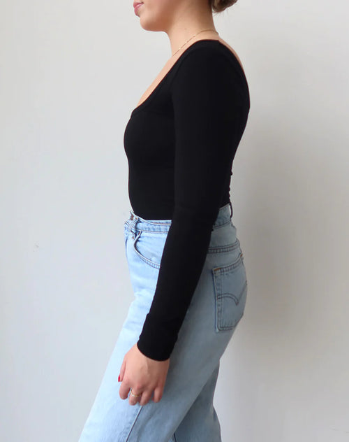 LS SQUARE NECK BODY SUIT