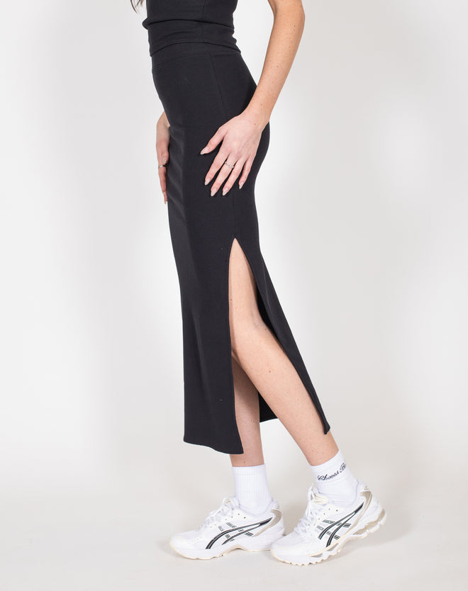 BTL RIBBED FITTED MAXI SKIRT
