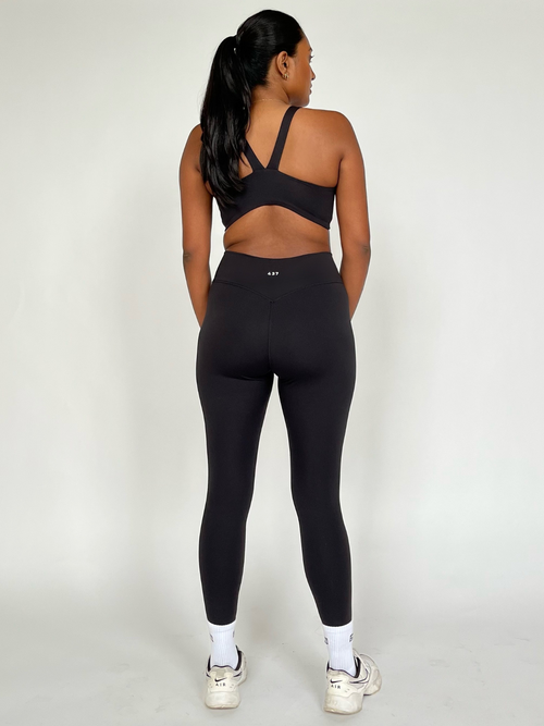 437 THE V-LEGGING