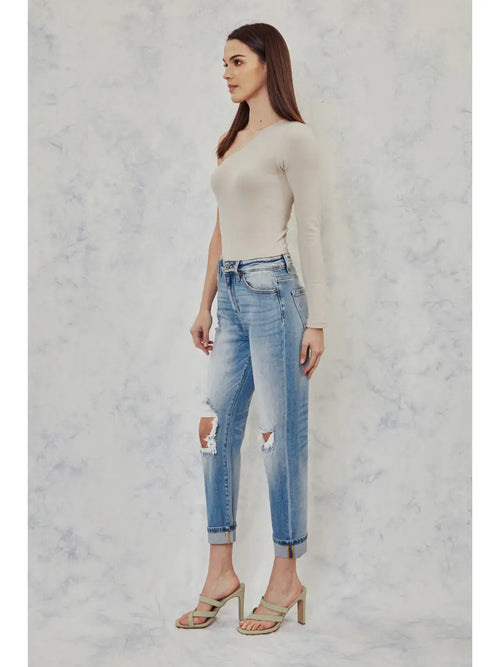 MILAN HIGH RISE MOM JEAN