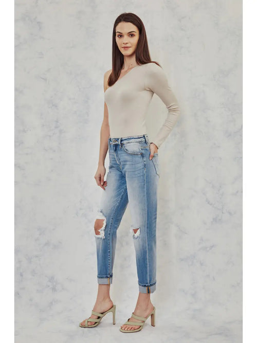 MILAN HIGH RISE MOM JEAN