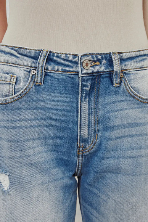 MILAN HIGH RISE MOM JEAN